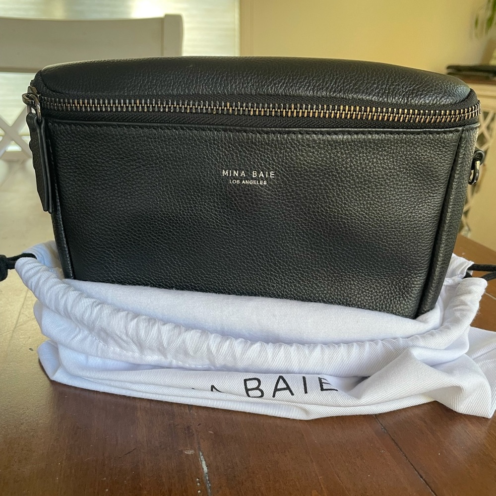 Mina Baie black leather gunmetal fanny.